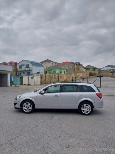 Opel Astra 2010, 325,000 km - 1.3 l - Bakı