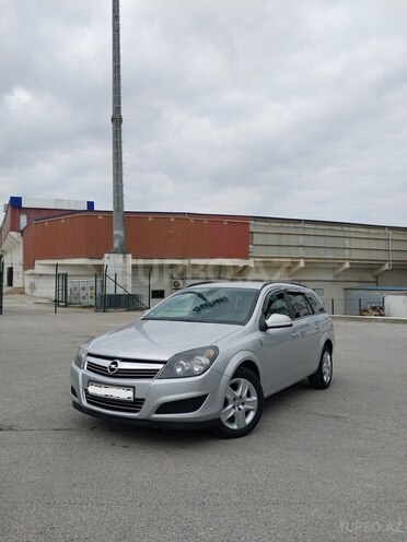 Opel Astra 2010, 325,000 km - 1.3 l - Bakı