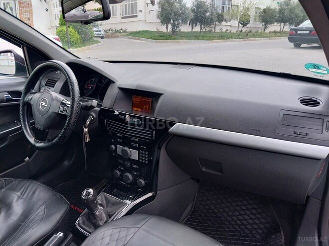 Opel Astra 2010, 325,000 km - 1.3 l - Bakı