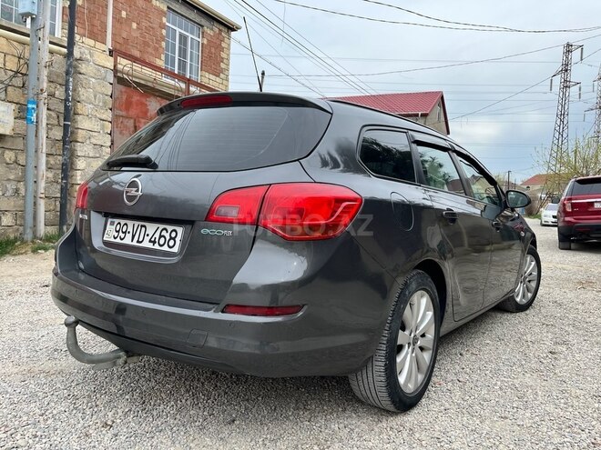 Opel Astra 2011, 305,000 km - 1.3 л - Bakı