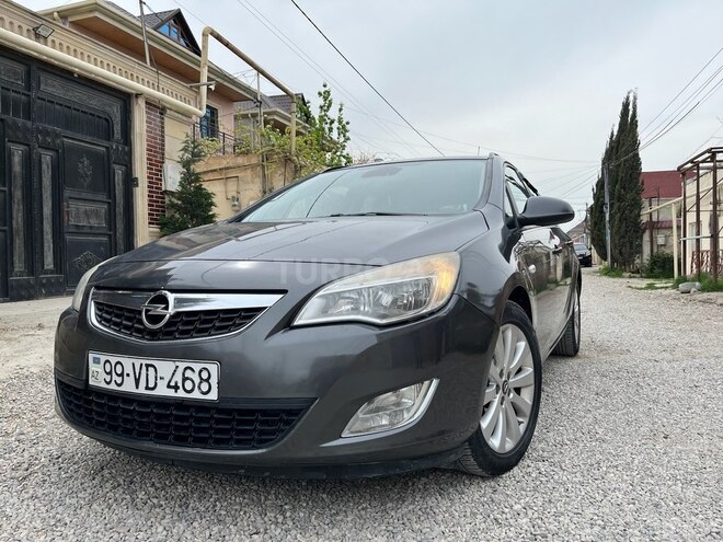 Opel Astra 2011, 305,000 km - 1.3 л - Bakı