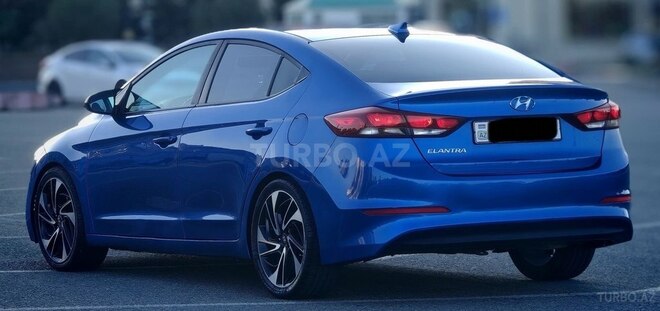 Hyundai Elantra 2018, 132,000 km - 2.0 л - Bakı