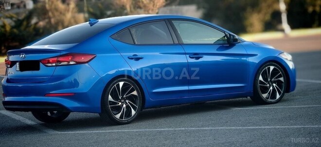 Hyundai Elantra 2018, 132,000 km - 2.0 л - Bakı