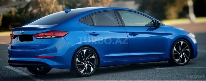 Hyundai Elantra 2018, 132,000 km - 2.0 л - Bakı