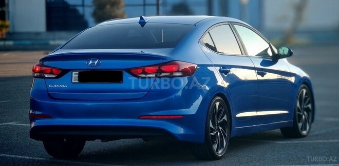 Hyundai Elantra 2018, 132,000 km - 2.0 л - Bakı