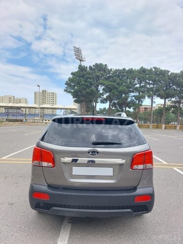 Kia Sorento 2010, 145,000 km - 2.0 л - Sumqayıt