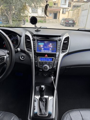 Hyundai i30 2014, 198,000 km - 1.6 l - Bakı