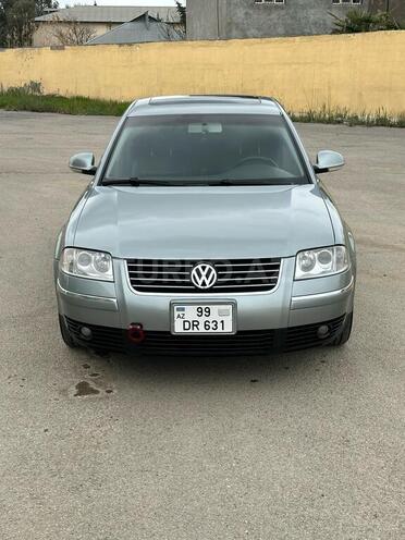 Volkswagen Passat 2004, 226,000 km - 1.8 l - Salyan