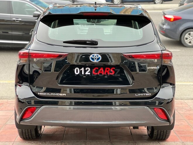 Toyota Highlander-4