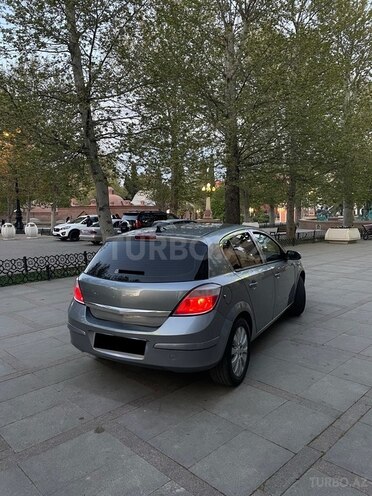Opel Astra 2006, 350,000 km - 1.3 l - Gəncə
