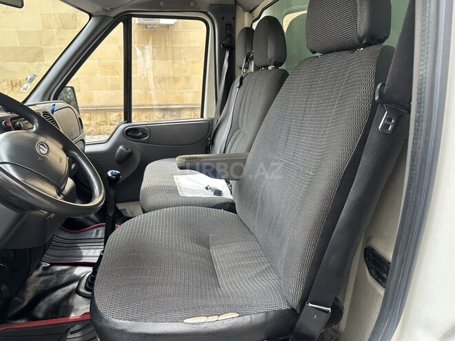 Ford Transit 2005, 420,000 km - 2.4 л - Balakən