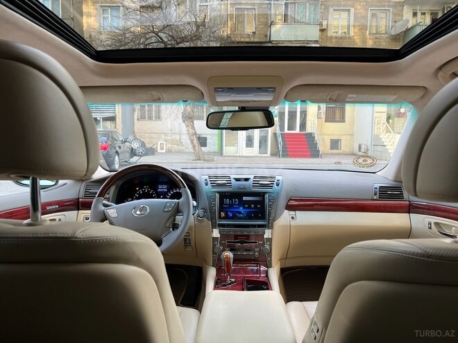 Lexus LS 460 2007, 242,000 km - 4.6 l - Bakı