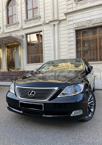 Lexus LS 460 2007, 242,000 km - 4.6 l - Bakı