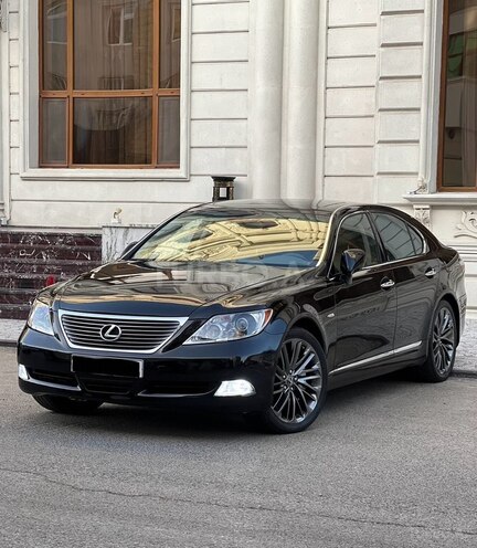 Lexus LS 460 2007, 242,000 km - 4.6 l - Bakı