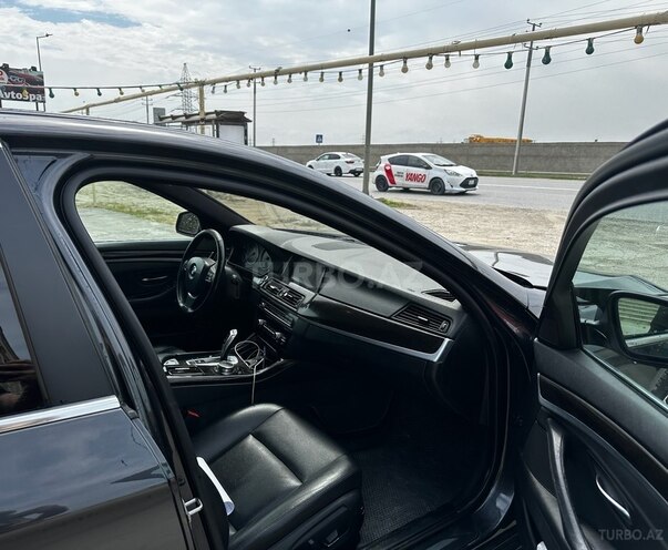BMW 528 2014, 220,000 km - 2.0 l - Bakı