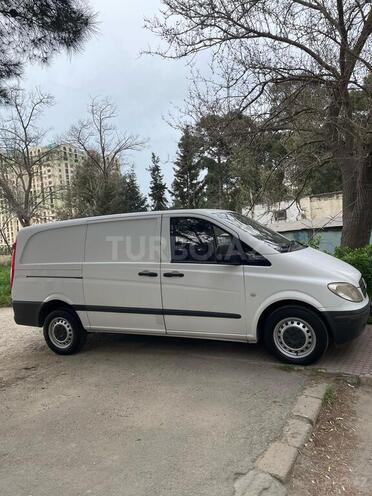 Mercedes Vito 115 2010, 182,000 km - 2.2 л - Bakı