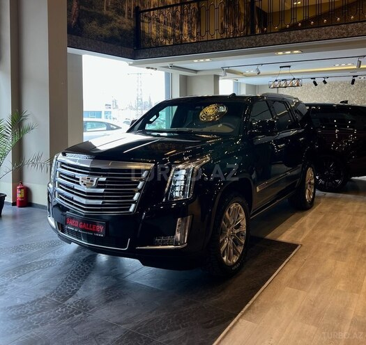 Cadillac Escalade-4