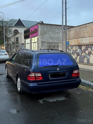 Mercedes E 200 1998, 450,000 km - 2.0 l - Bərdə