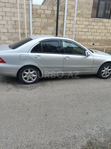 Mercedes C 240 2000, 233,000 km - 2.6 л - Gəncə