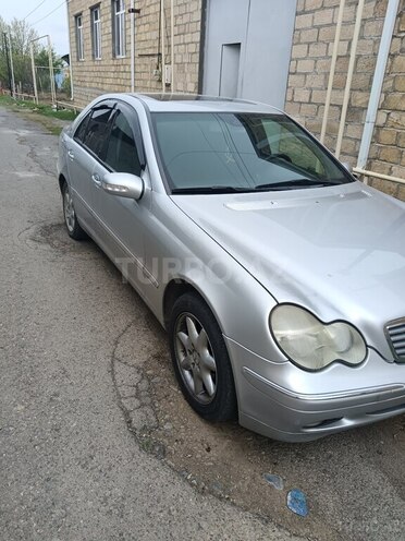Mercedes C 240 2000, 233,000 km - 2.6 л - Gəncə