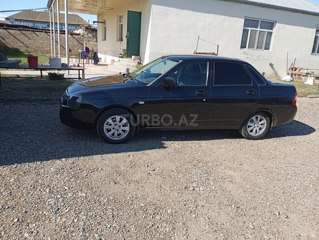 LADA (VAZ) Priora 2009, 100,000 km - 1.6 l - Yevlax