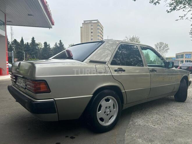 Mercedes 190 1990, 405,000 km - 1.8 л - Mingəçevir