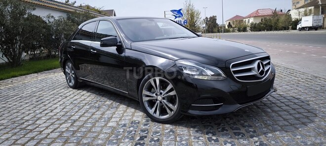 Mercedes E 200 d 2015, 367,749 km - 2.2 л - Bakı