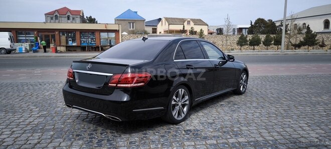Mercedes E 200 d 2015, 367,749 km - 2.2 л - Bakı