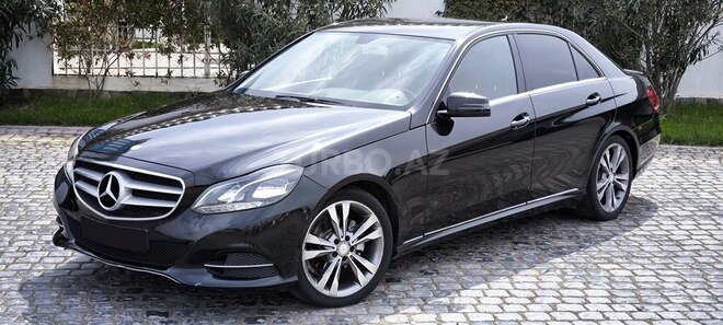 Mercedes E 200 d 2015, 367,749 km - 2.2 л - Bakı