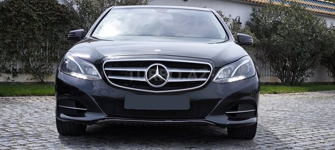 Mercedes E 200 d 2015, 367,749 km - 2.2 л - Bakı