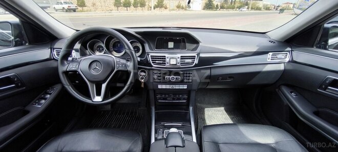 Mercedes E 200 d 2015, 367,749 km - 2.2 л - Bakı