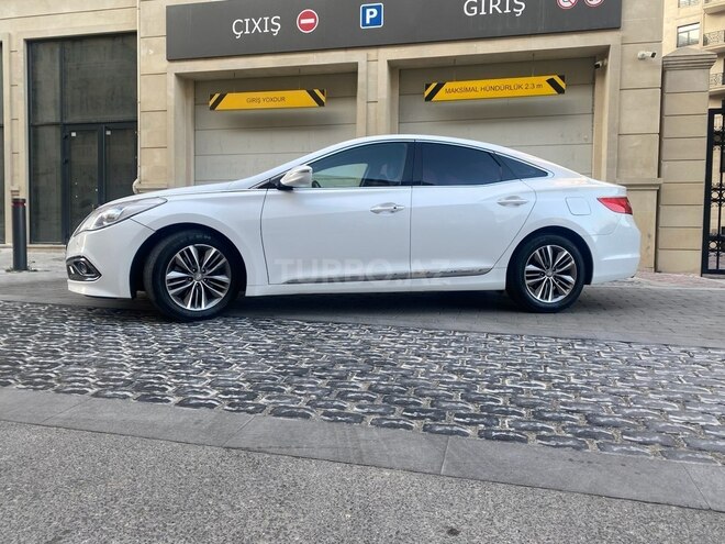 Hyundai Grandeur 2015, 222,000 km - 2.2 l - Bakı