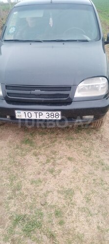 Chevrolet Niva 2006, 350,000 km - 1.7 л - Tovuz