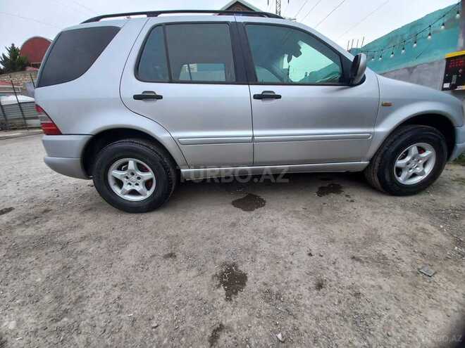 Mercedes ML 320 4MATIC 2000, 346,733 km - 3.2 л - Bakı