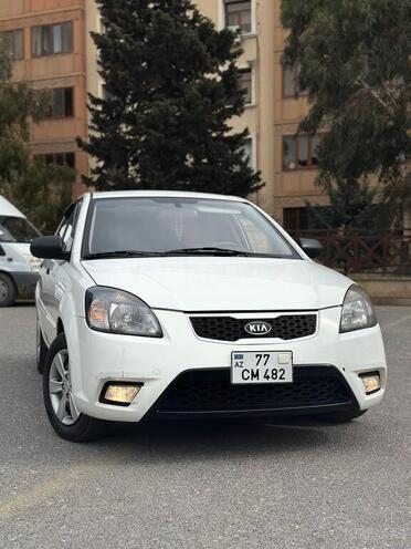 Kia Rio 2011, 200,000 km - 1.4 l - Bakı