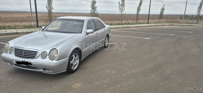Mercedes E 220 d 2001, 500,600 km - 2.2 л - Gəncə