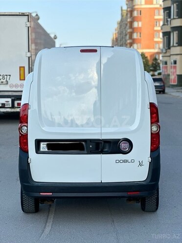 Fiat Doblo-16