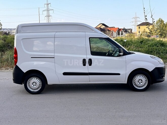 Fiat Doblo-20