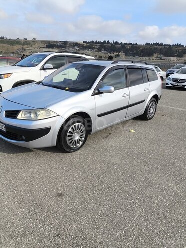 Renault Megane-8