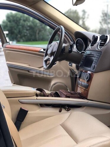 Mercedes GL 320 4MATIC 2009, 309,000 km - 3.0 l - Bakı