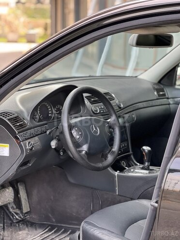 Mercedes E 320 2005, 323,000 km - 3.2 l - Bakı