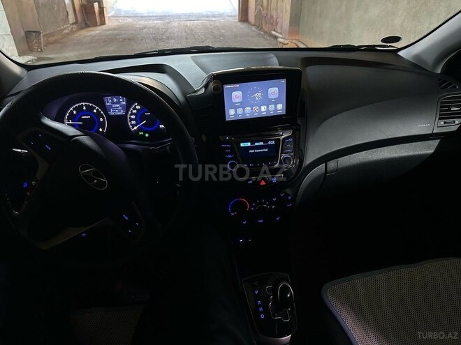 Hyundai Accent 2015, 133,000 km - 1.6 l - Xırdalan