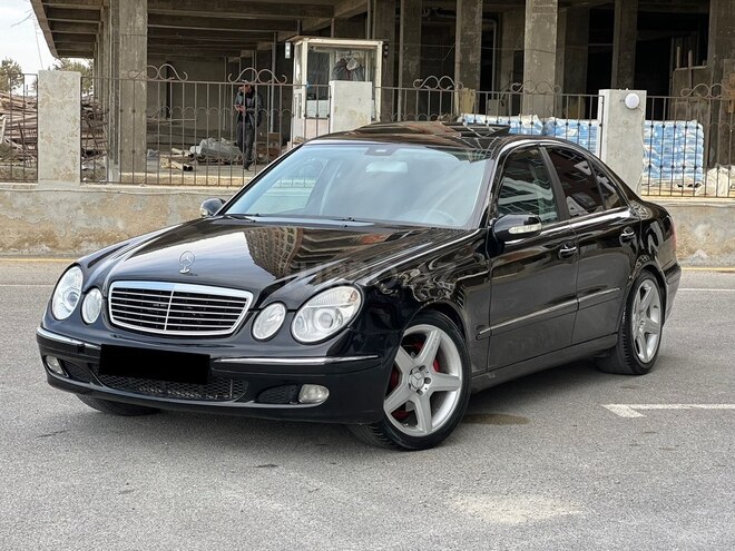 Mercedes E 320 2005, 323,000 km - 3.2 l - Bakı