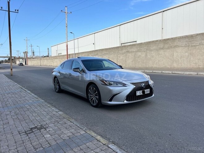 Lexus ES 300h 2021, 27,500 km - 2.5 l - Bakı