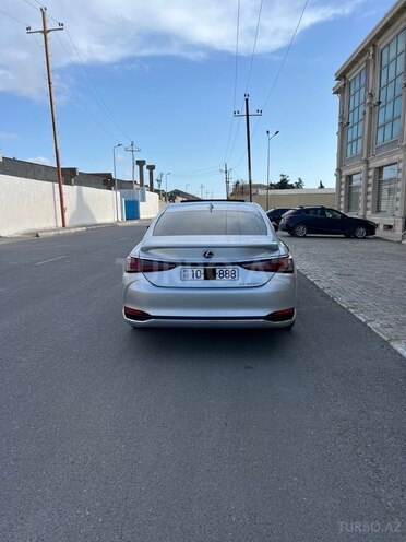 Lexus ES 300h 2021, 27,500 km - 2.5 l - Bakı