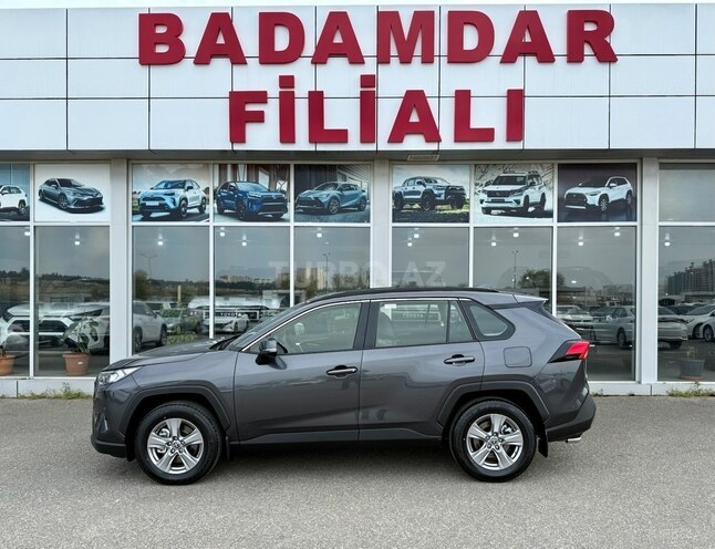 Toyota RAV4-5