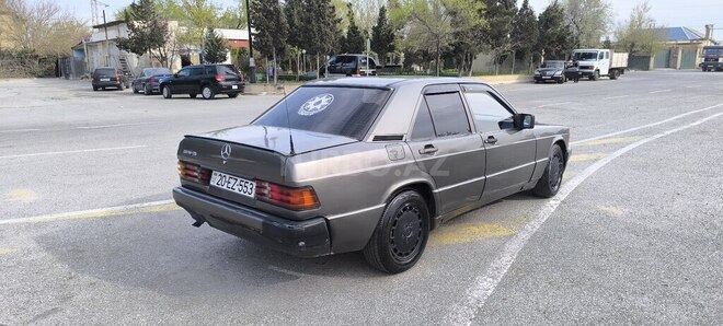 Mercedes 190 1991, 395,000 km - 1.8 l - Sumqayıt