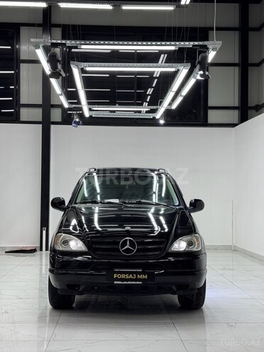 Mercedes ML 320 4MATIC 2001, 199,000 km - 3.2 л - Bakı
