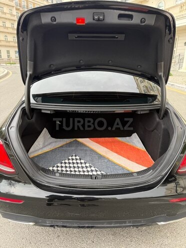 Mercedes E 200 d 2016, 196,000 km - 2.0 l - Bakı