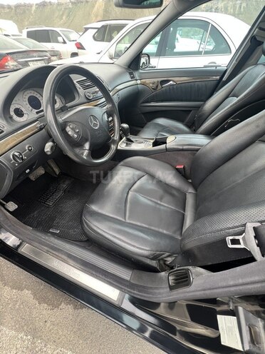 Mercedes E 320 2002, 286,400 km - 3.2 л - Bakı